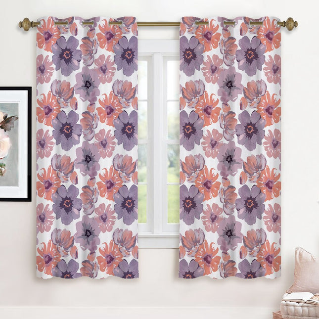 Vorhang mit buntem Blumenmuster