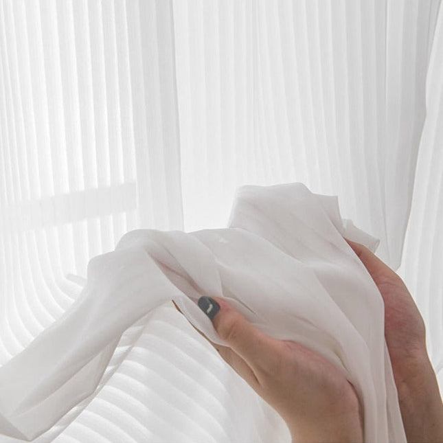 Gardine Aquilaria mit praktischem Klettverschluss