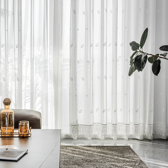 Transparente Gardine mit Fransenborte Boho-Stil