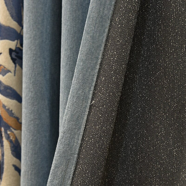 Verdunkelungsvorhang mit tropischem Blattmuster