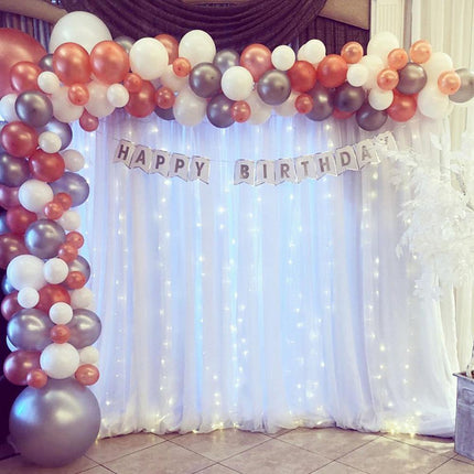 Dekorativer Voile-Schal für Hochzeitsbogen