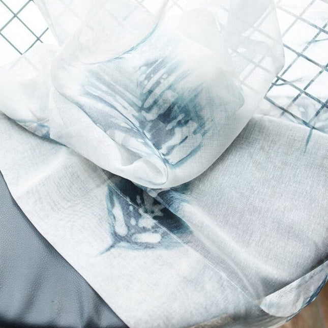 Moderner Vorhang mit Federmotiv halbtransparent