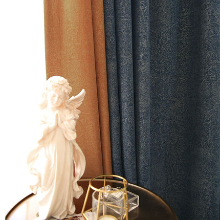 Strukturierter Verdunkelungsvorhang in Dunkelblau