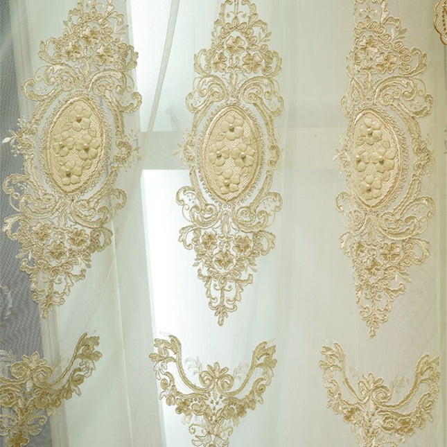 Eleganter Voile Store mit Stickerei