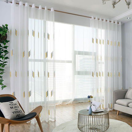 Moderne Gardine mit gesticktem Muster