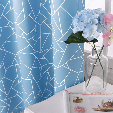 Blickdichter Vorhang mit grafischem Muster