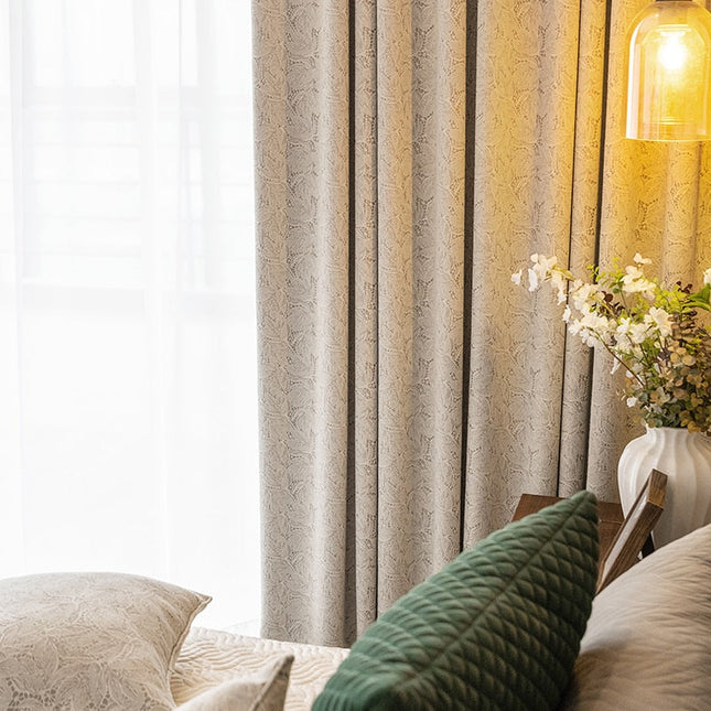 Cremeweißer Jacquard Verdunkelungsvorhang mit Spitze