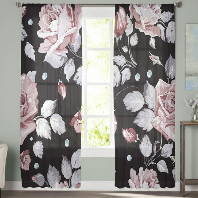 Transparenter Vorhang mit floralem Rosenmuster