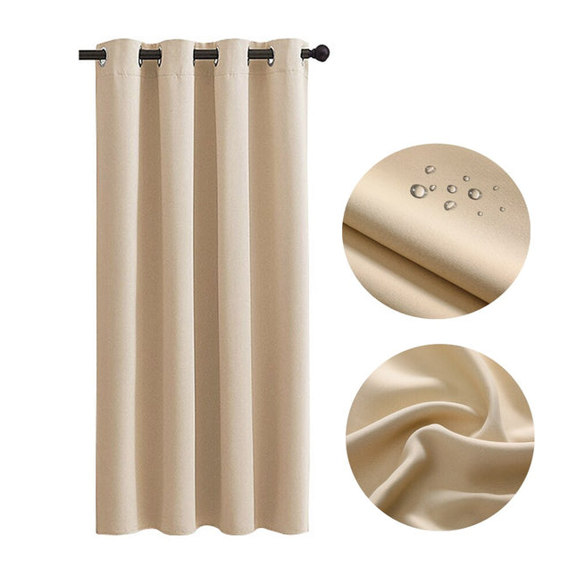 Wasserabweisender Outdoor-Vorhang mit Metallösen