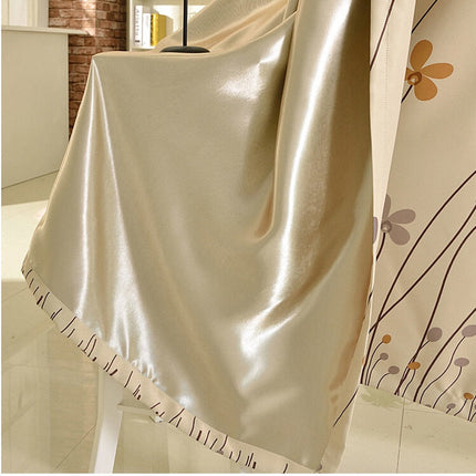 Verdunkelungsvorhang mit abstraktem Blumenmuster