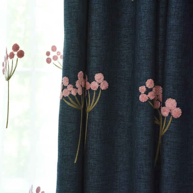 Verdunkelungsvorhang Marineblau mit Blumenstickerei