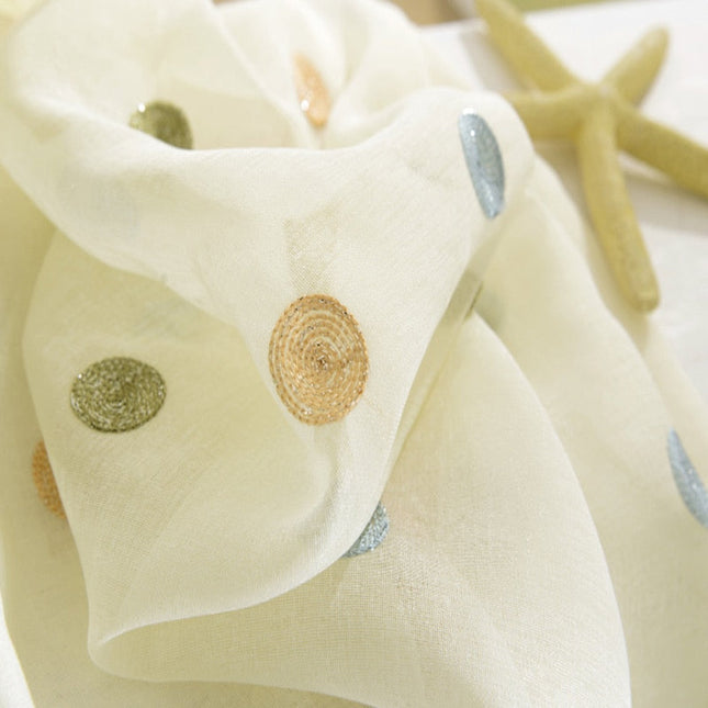 Gardine mit bunten Punkten für Kinderzimmer