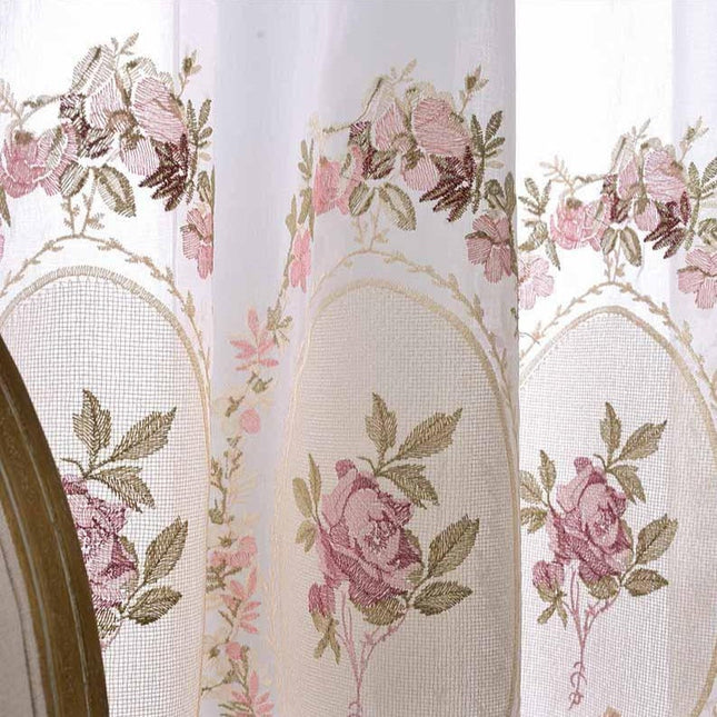 Romantischer Voile-Vorhang mit Blumenstickerei