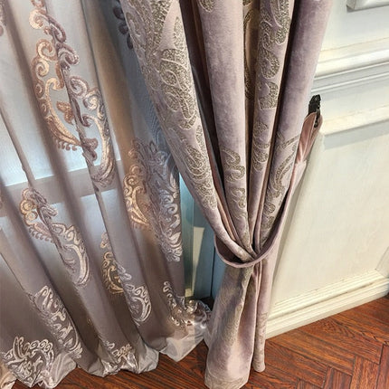Voile Vorhang mit barockem Muster