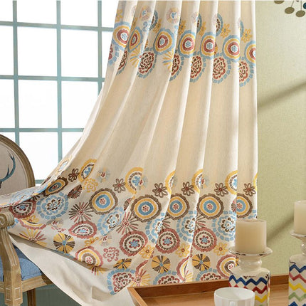 Vorhang im Boho-Stil mit Bordüre