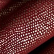 Blickdichter Verdunkelungsvorhang in Bordeauxrot