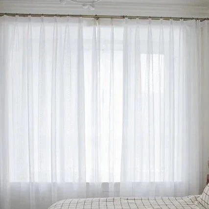 Voile-Gardine mit feiner Punkt-Stickerei