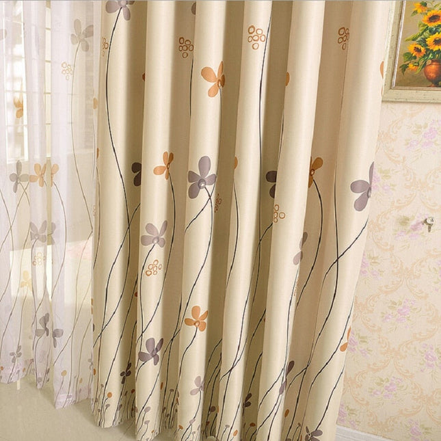 Verdunkelungsvorhang mit abstraktem Blumenmuster