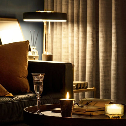 Edler Verdunkelungsvorhang in schwerer Samtoptik