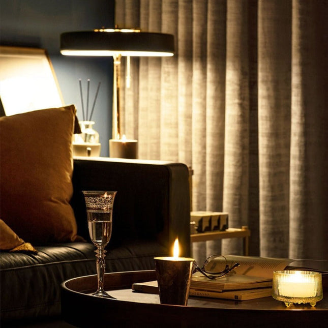 Edler Verdunkelungsvorhang in schwerer Samtoptik