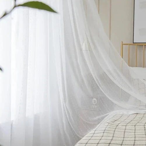 Voile-Gardine mit feiner Punkt-Stickerei