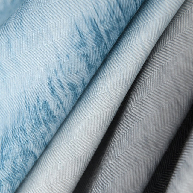 Vorhang mit modernem Fischgrätmuster