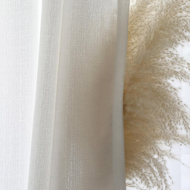 Schlichter transparenter Voile-Vorhang in Weiß