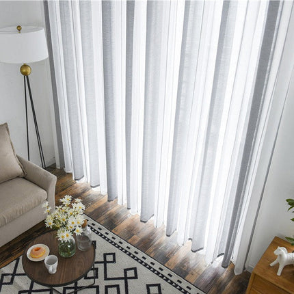 Gardine mit vertikalen Streifen Grau