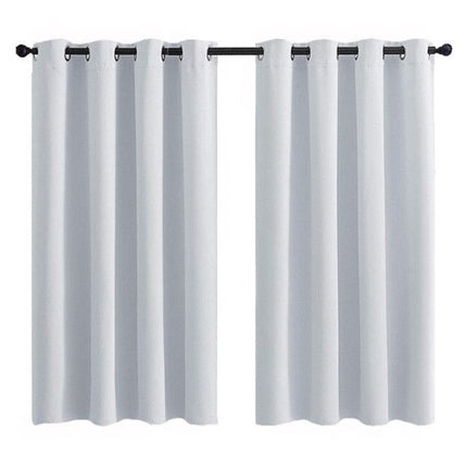 Wasserabweisender Outdoor-Vorhang mit Ösen