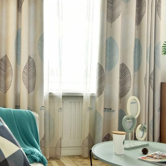 Verdunkelungsvorhang mit Ösen und Blattmuster