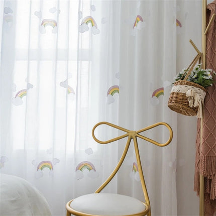 Bestickte Kindergardine mit Regenbogen-Motiv