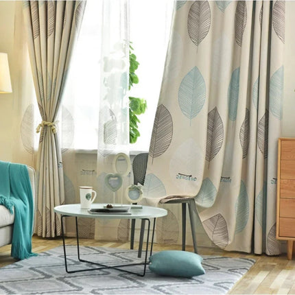 Verdunkelungsvorhang mit Ösen und Blattmuster