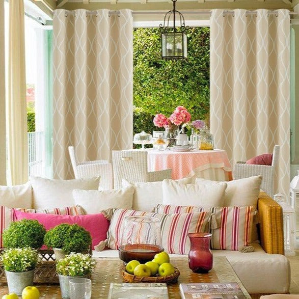 Outdoor-Vorhang Ferala mit modernem Wellenmuster