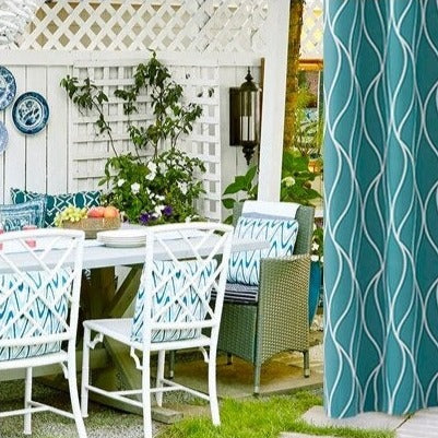 Outdoor-Vorhang Ferala mit modernem Wellenmuster