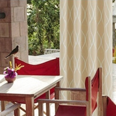 Outdoor-Vorhang Ferala mit modernem Wellenmuster