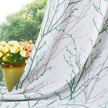 Blickdichter Außenvorhang mit Äste-Motiv