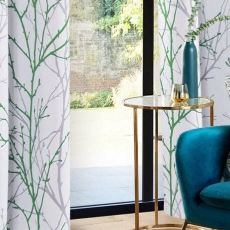 Blickdichter Außenvorhang mit Äste-Motiv