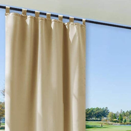 Heller Outdoor Vorhang für die Pergola