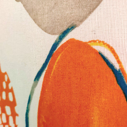 Bunter Vorhang mit modernem Muster