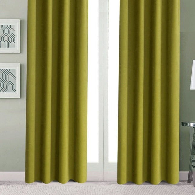 Grüner Ösenvorhang Bauska für Wohnzimmer